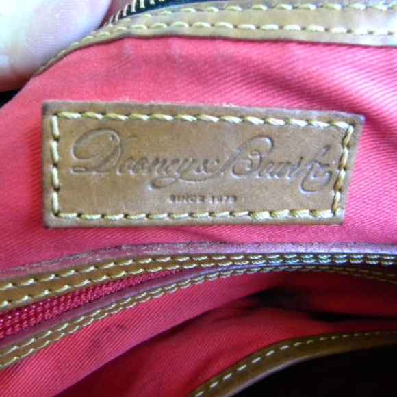 Dooney & Bourke Purse - Picture 13 of 16